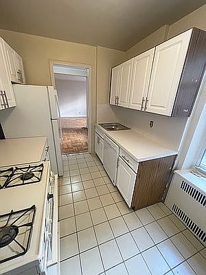 4th image of 70-01 113th St #E