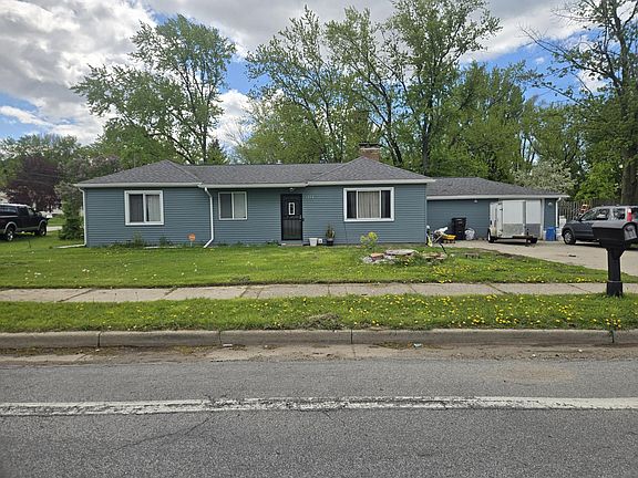 2nd image of 1378 36th St SE