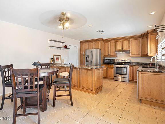5th image of 8683 E FILLMORE Street
