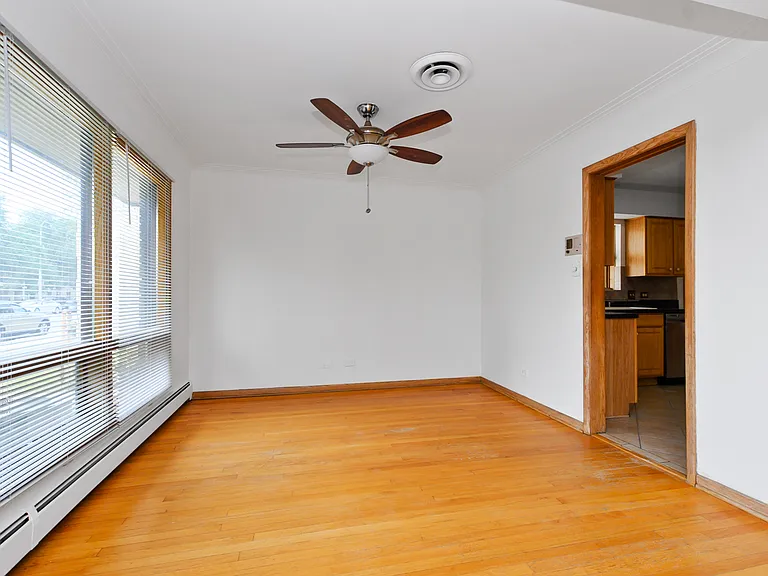 6238 W 63rd St — Photo 13