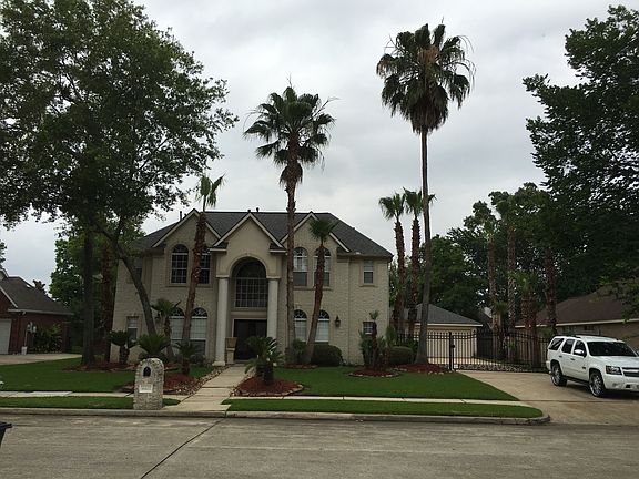 3rd image of 4422 Park Bend Dr
