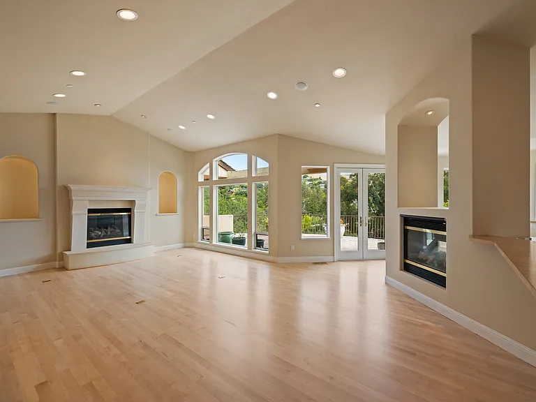 10 Warrens Way — Photo 4