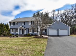 15 Frederick Dr, Avon, CT 06001
