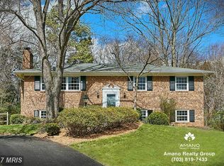 1730 Santillane Cir, Vienna, VA 22182