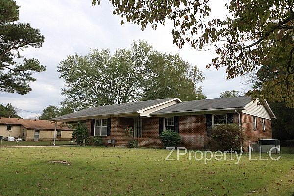 1st image of 5002 Parkwood Dr NW