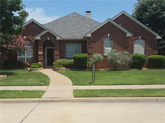 1st image of 1153 Valley Oaks Dr
