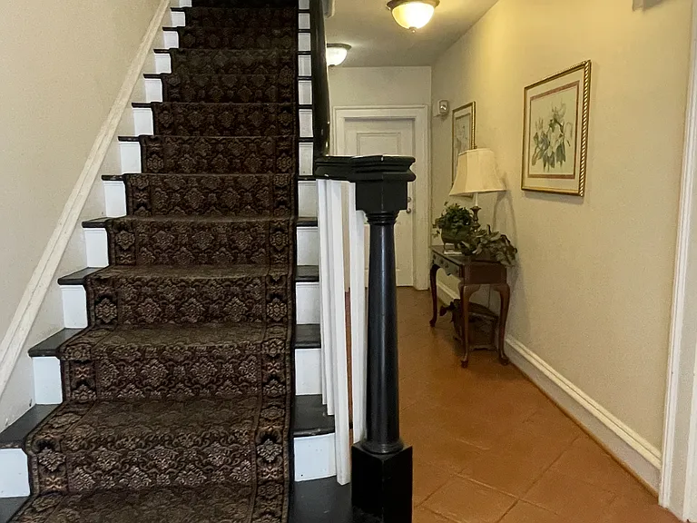 2710 Stuart Ave #8 — Photo 1