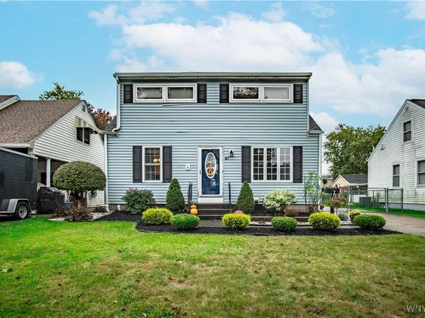 41 S Huxley Dr, Cheektowaga, NY 14225