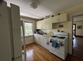 27 Highland Ave FLOOR 2, Arlington, MA 02476
