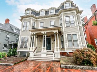 101 State St APT 1, Newburyport, MA 01950