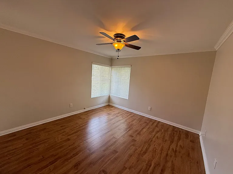 7208 Village 7 — Photo 15