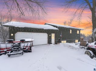 47648 Surrell St, Sioux Falls, SD 57104