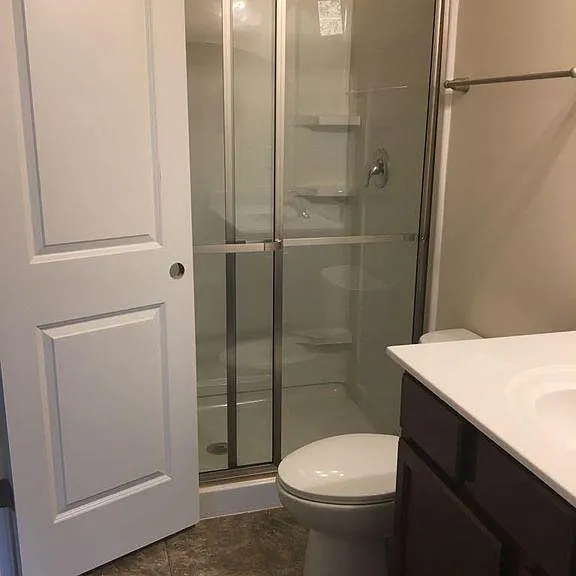 10411 Benfield Rd — Photo 5