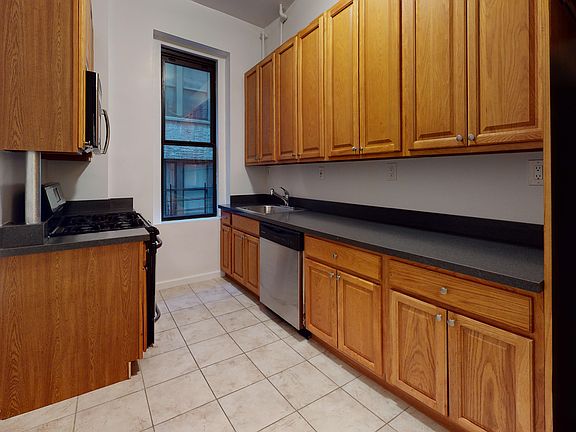 5th image of 605 W 170th St APT 1G