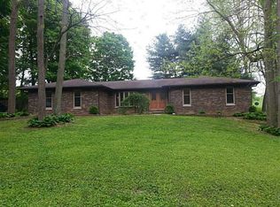 2125 Plantation Ln, Martinsville, IN 46151