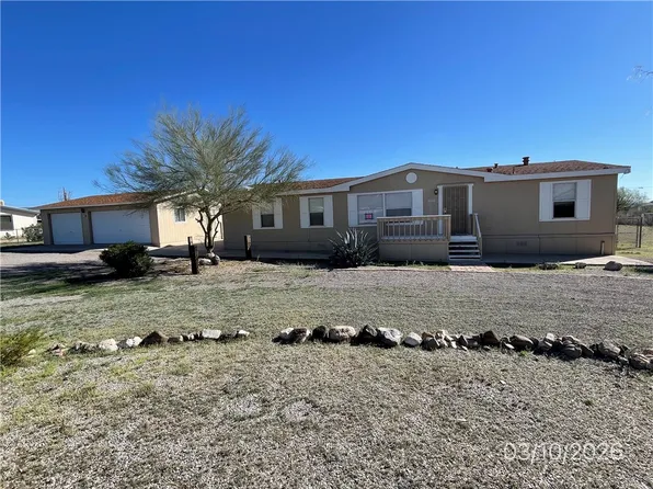 3068 W Malibu Road, Golden Valley, AZ 86413