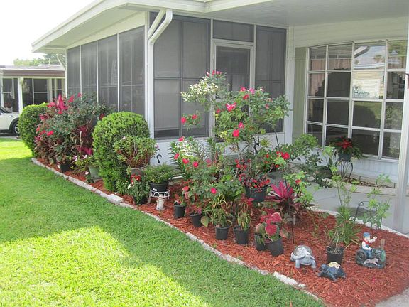 2nd image of 129 Bougainvillea Dr