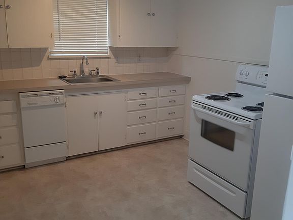 5th image of 1324 W 5th Ave #2A