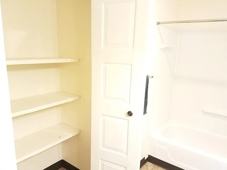 Winding Hills Apartments — Photo 95