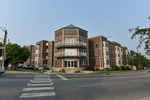 Burnham Place Apartments Photo 1
