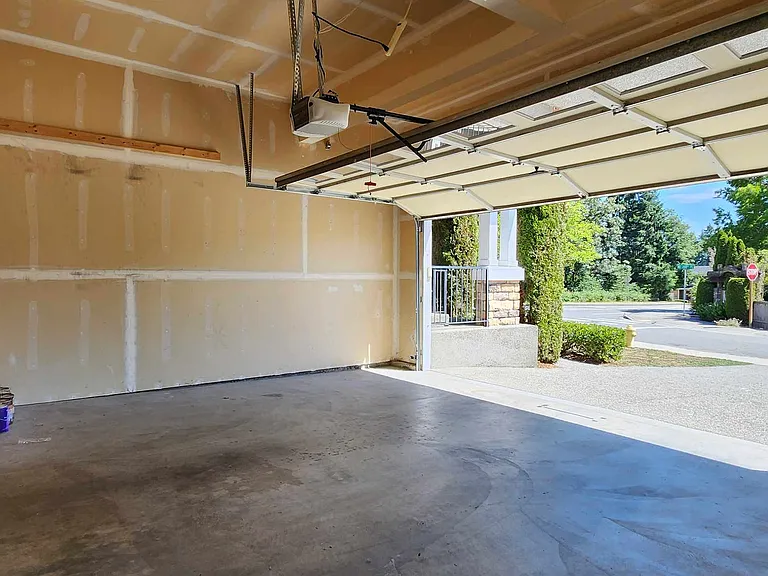 12956 NE 200th Pl — Photo 4