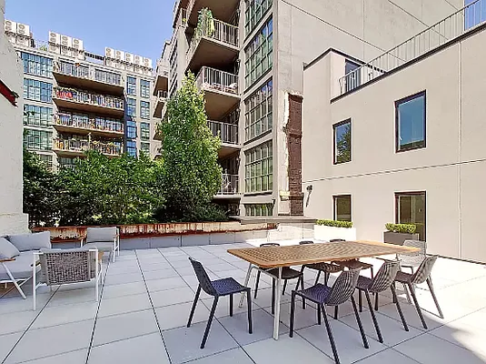 Rented by Living New York | media 13