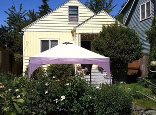 7015 Brooklyn Ave NE, Seattle, WA 98115