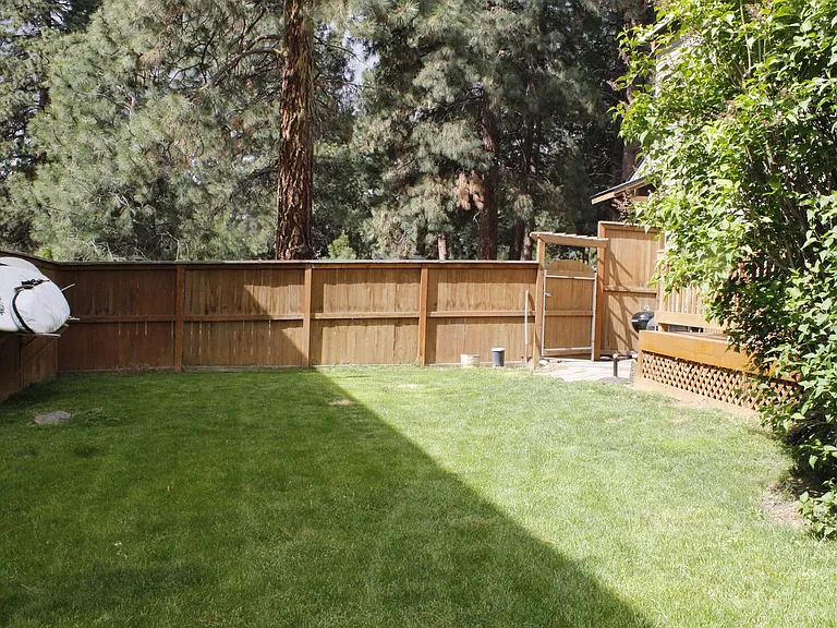 2345 NW Quinn Creek Loop — Photo 47
