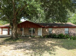 2746 Osage Ave, Camden, AR 71701