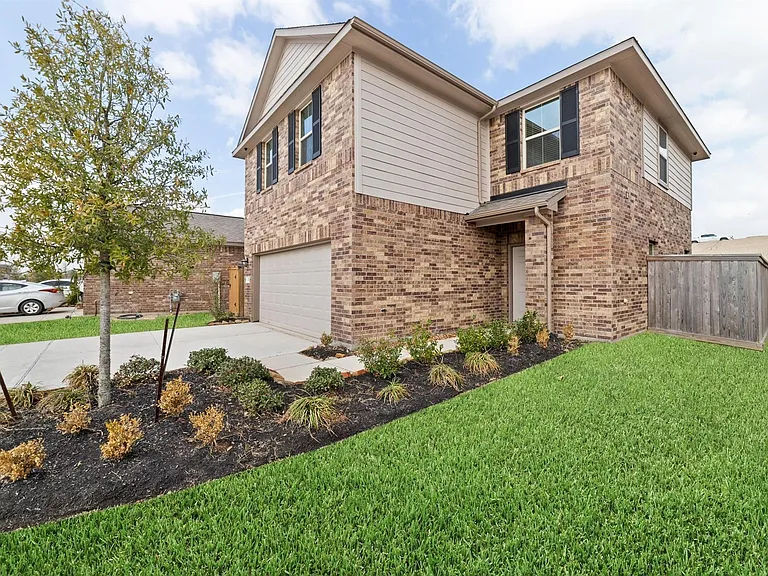 12923 Crombie Dr — Photo 6