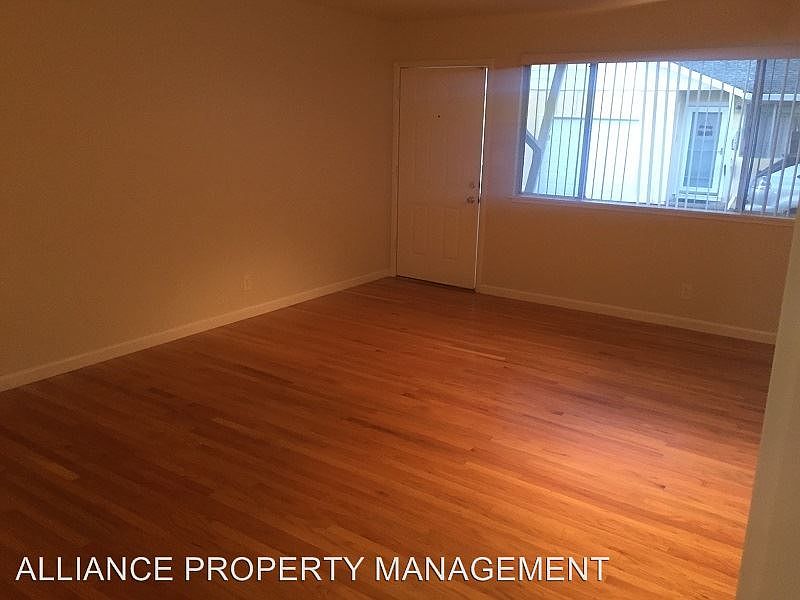 2nd image of 1246 Martha Way