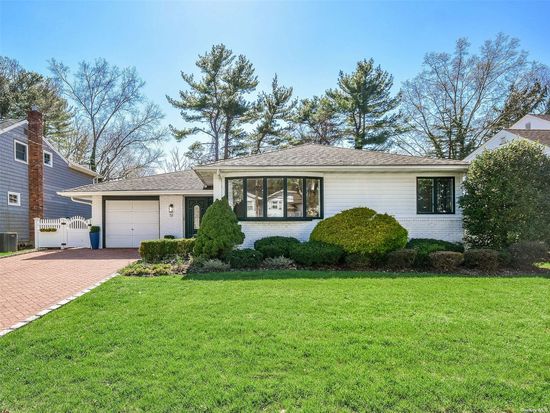 51 Roger Dr Port Washington Ny 11050 Mls 3291963 Zillow