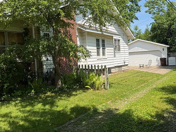 5th image of 331 Spink Ave