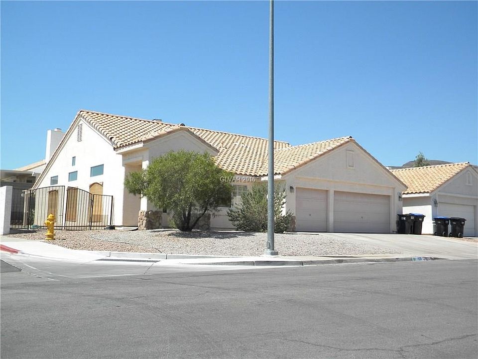 1st image of 108 Aruba Isle Dr