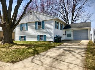 2103 15th Ave, Sterling, IL 61081