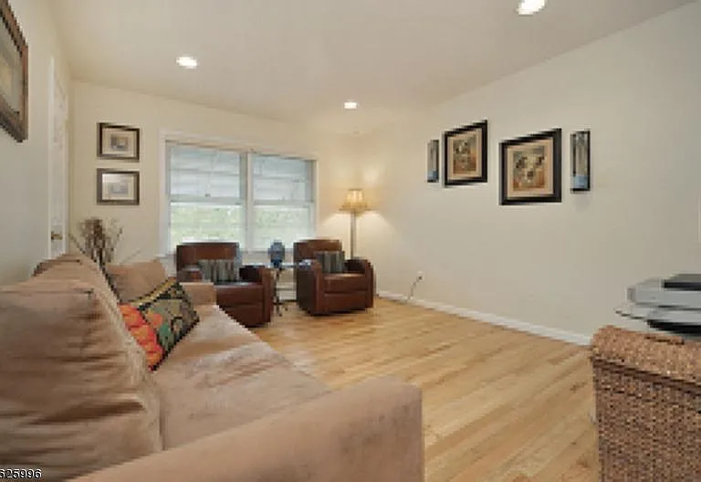 112 Preston Ave #1 — Photo 4