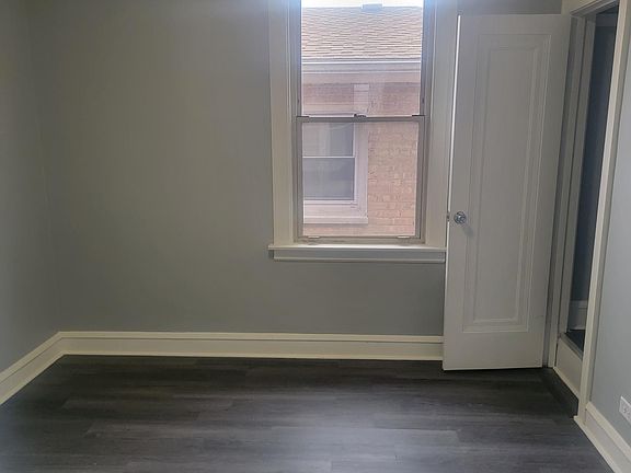 3rd image of 5416 S Latrobe Ave #3