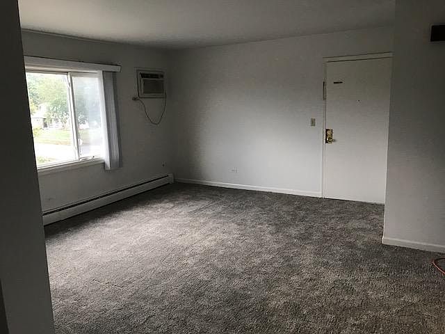 2nd image of 655 Chippewa Dr APT 2