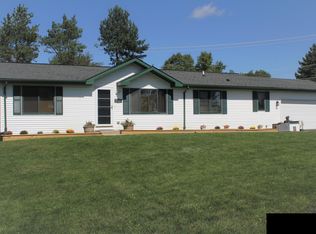 8626 221st Ave, Salem, WI 53168