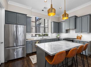 1207 W 24th St #A, Houston, TX 77008