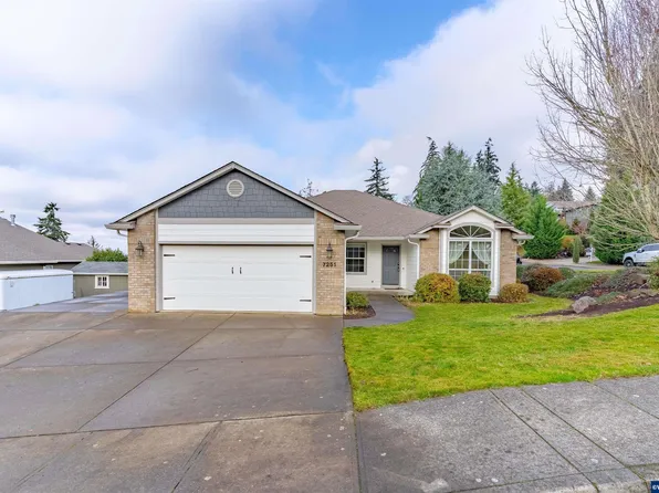 7251 Eastwood Dr SE, Turner, OR 97392