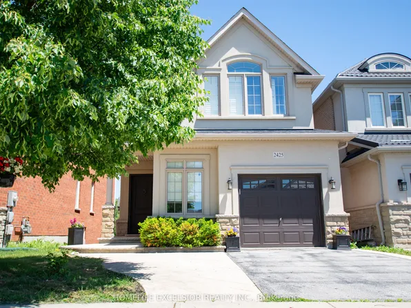 2425 Quetico Cres, Oakville, ON L6M 0R4