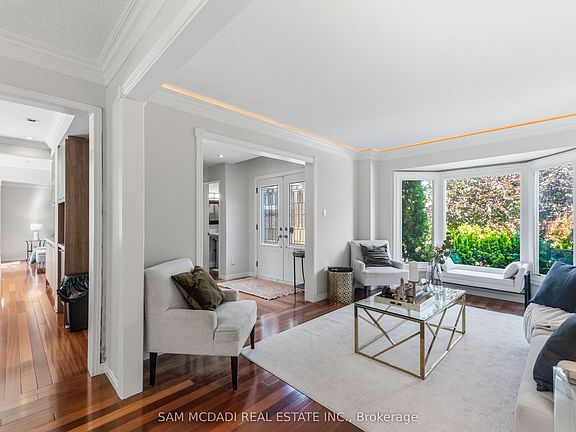 5th image of 6643 Mockingbird Ln