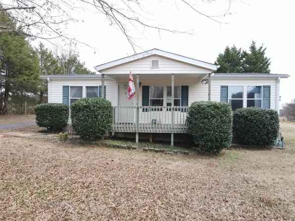 305 Grindall Ford Rd, Gaffney, SC 29340