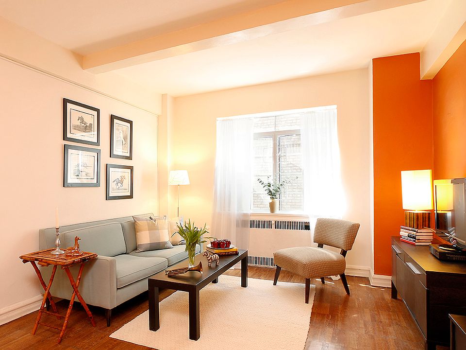1st image of 118 8th Ave APT 3C
