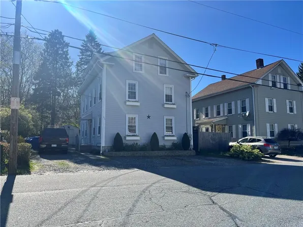 858 Lower River Rd, Lincoln, RI 02865