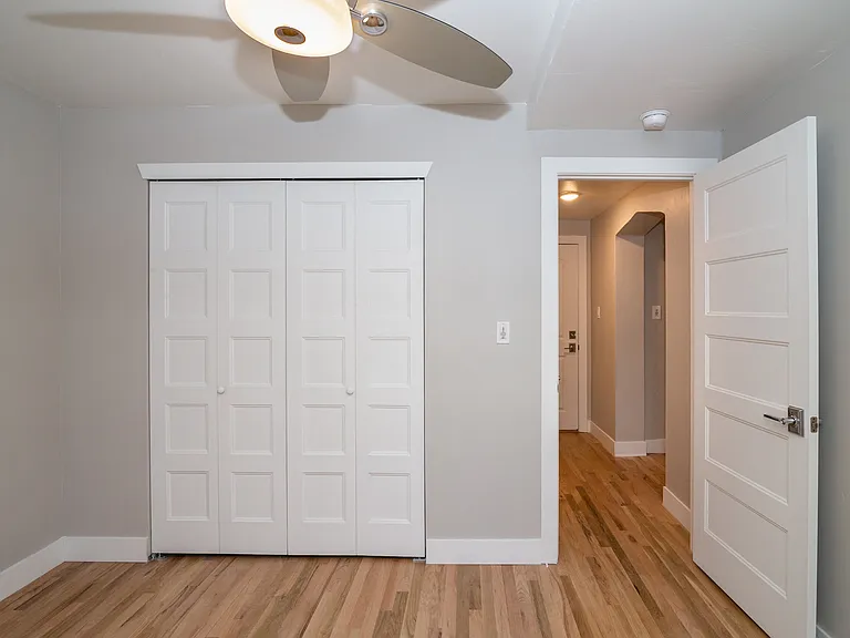 901 N Ogden St — Photo 31