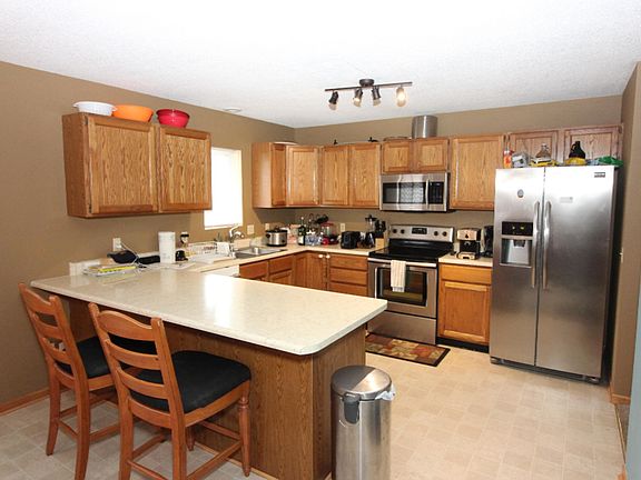 4th image of 1288 Vineland Ave