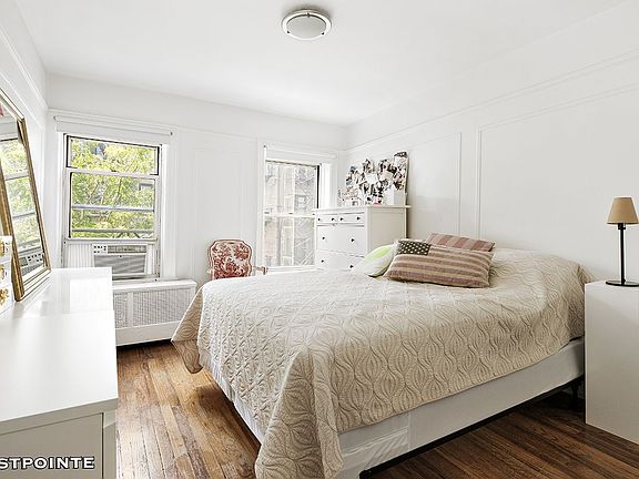 4th image of 237 W 15th St APT 4B