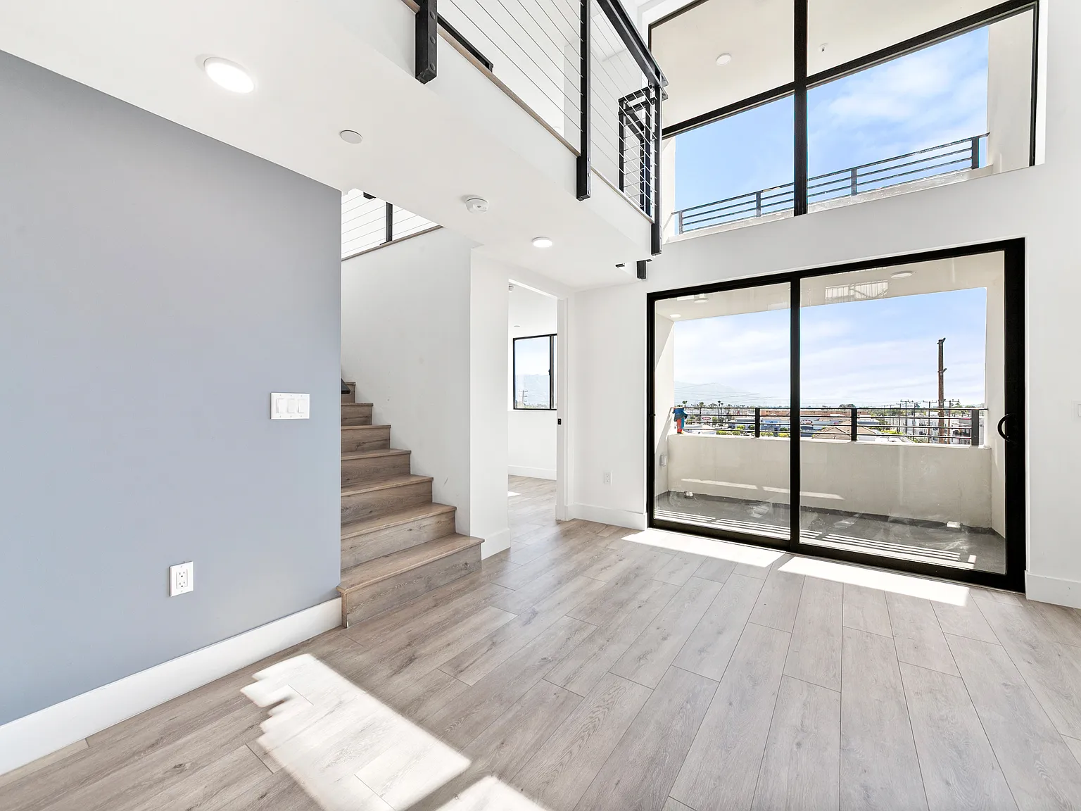2 bed, $3,395 — Photo 2